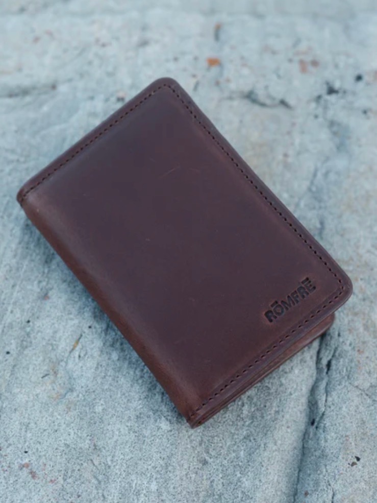 Lanikai Cardholder Wallet